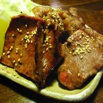 PISTE - 牛タン塩焼き（950円）