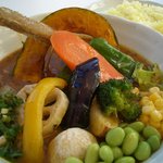 スープカレー　plus one - １８種類の彩り野菜スープカレー