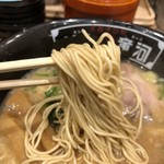 河童ラーメン本舗 - 2018年03月05日  麺（ハリガネ→カタでの提供）