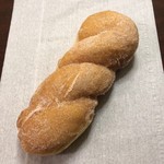 Pho Noodle / Donut Bistro - ツイストドーナツ♪