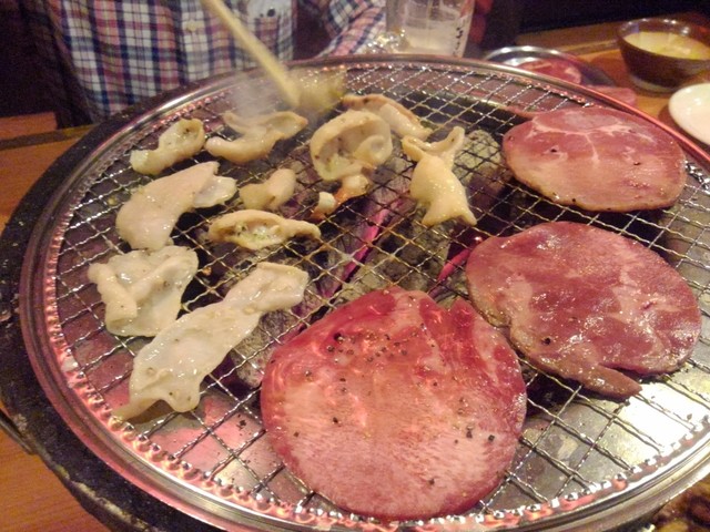 金獅子のホルモン 芋の華 北2条店 キンジシノホルモンイモノハナ さっぽろ 札幌市営 焼肉 食べログ