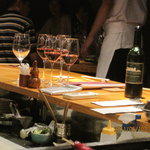 焼鶏処 田楽 - 赤ワインのマイルドタイム