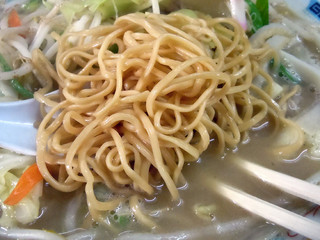 チャンポン福龍 - 「チャンポンセット（並盛）」チャンポンの蒸し麺