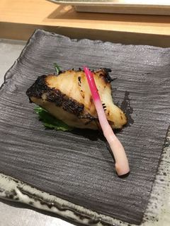 タツ スシ -
