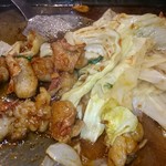 芝浦食肉 - 味噌味ホルモン、、、焼き過ぎで脂抜けて縮んでる。涙