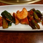 焼肉 スタミナ苑 - キムチ盛り合わせ