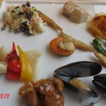 ブッフェアンドカフェ スロープサイドダイナー ザクロ - 