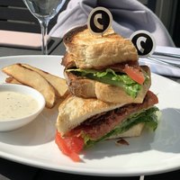 THE COSMOPOLITAN GRILL BAR TERRACE - 