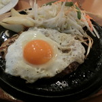 Teppambokujou - 目玉焼きハンバーグ730円