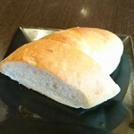 TAGEN DINING CAFE - ランチのパン