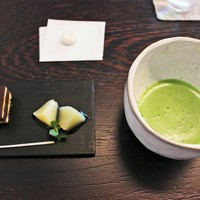 エヴァム・エヴァ・ヤマナシ・アジ - 