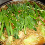 もつ屋 くうたら - もつ鍋（しょうゆ）