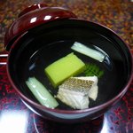 博多料亭 稚加榮 - スズキの椀物