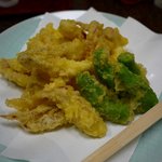 博多料亭 稚加榮 - ゲソ天　熱い天ツユで