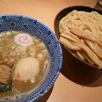 味玉つけめん（メンマサービス）　950円