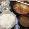もつ煮屋 日の出食堂