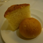 リストランテ・マッサ - フォカッチャとパン