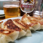 浜町軒 - 餃子と瓶ビール