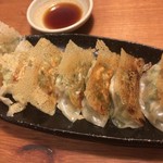 餃子屋本舗 - 