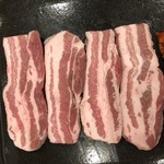やさいと豚 - 千葉県産銘柄・いも豚