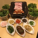 やさいと豚 - 