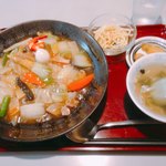 三喜屋 - 中華丼¥750