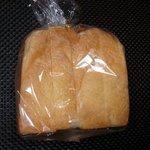 パン工房 リゼック - 蜂蜜と生クリームの食パン 1斤210円