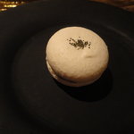 六雁 - 新茶味噌マカロン