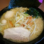 町田商店 - heavy oil noodle !? its show time
