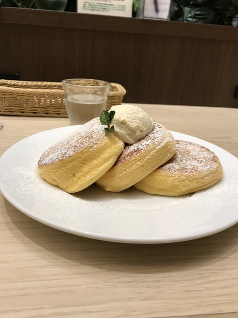 幸せのパンケーキ>