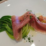 ガストーラ - 比布産旬ネギの温サラダと生ハム
