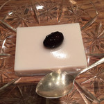 松川 - 黒豆の水羊羹