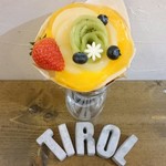 クレープリー チロル - フレッシュブーケクレープ￥1500