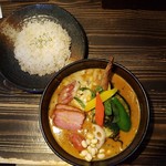 Rojiura Curry SAMURAI. - ベーフラチー＆トマトと野菜(1380円)