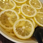 Udon Kafe Shigeta - 瀬戸内レモンの冷やうどん(大盛2玉分)