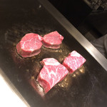 コンテンポラリー・ダイニング クラウン - 