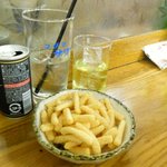 三兵酒店 - ウーロンハイ・ジンライム・かっぱえびせん