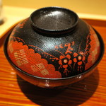 銀座 しのはら - 虎河豚の湯葉巻きと蕪のすり流し1