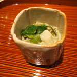 銀座 しのはら - 自家製の花山葵蕎麦