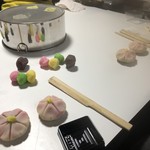 七條甘春堂 - 和菓子作り体験
