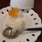 epais - 山形豚ロースカツ(税込み3000円)のデザート(アイスクリーム)