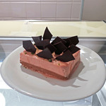 AU GAMIN DE TOKIO table - アポロチョコからの発想