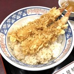 雷門 満留賀 - 天丼（1,450円）