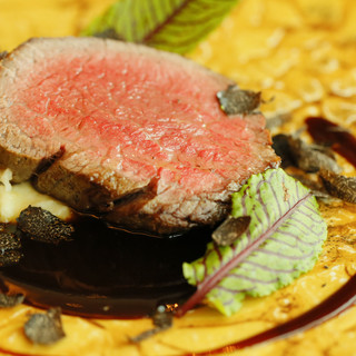 [Excellent Italian Cuisine] Carefully selected Japanese black beef and seasonal vegetables