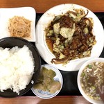 十八番 - 回鍋肉定食（900円）