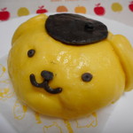 LAWSON - 料理写真:ポムポムプリンまん￥198-