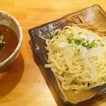 横浜家系ラーメン ぶっちぎり家 - モツカレーつけ麺