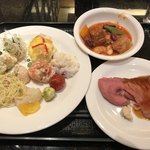 ディナーブッフェ