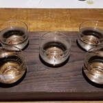 Shunshiki Shu Akaishi - 久保田５種、飲み比べ。（百寿、千寿、萬寿、紅寿、碧寿）。