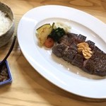 炭焼きレストラン ダイニングブル - 